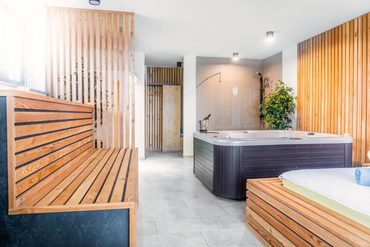 Apartments Sunrise Banovci Ngoại thất bức ảnh