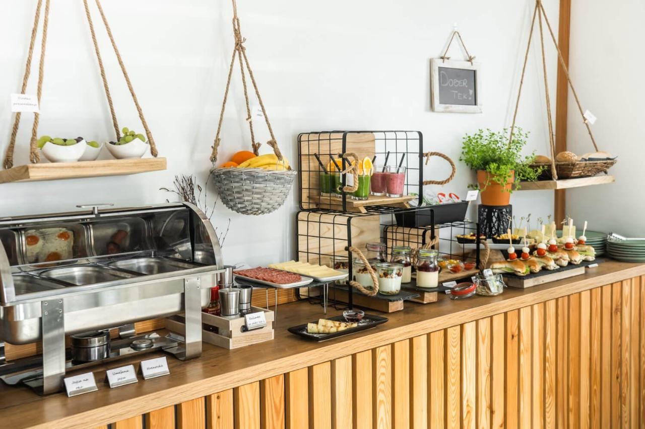 Apartments Sunrise Banovci Ngoại thất bức ảnh