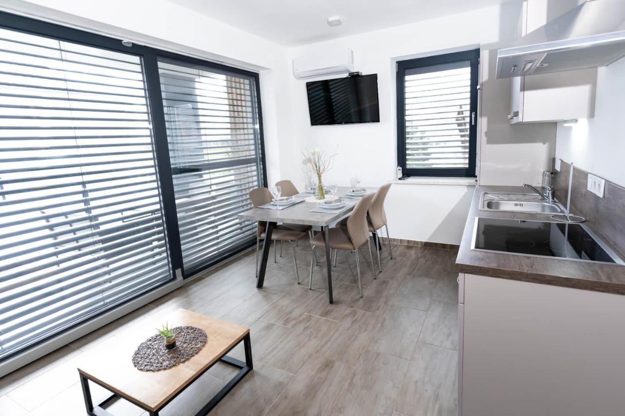Apartments Sunrise Banovci Ngoại thất bức ảnh